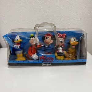 Vintage Disney Disneyland Mickey & Friends Bath Infant Squeeze Toys Set of 5 NEW